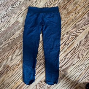 Black gymshark leggings